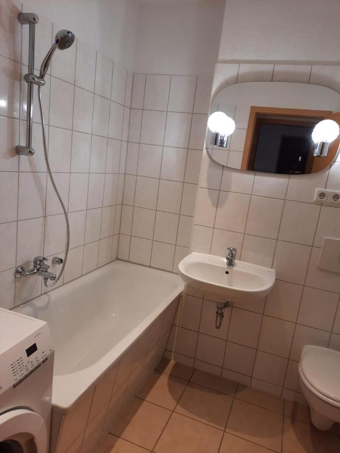 Suenos Apartment Magdeburg Bagian luar foto