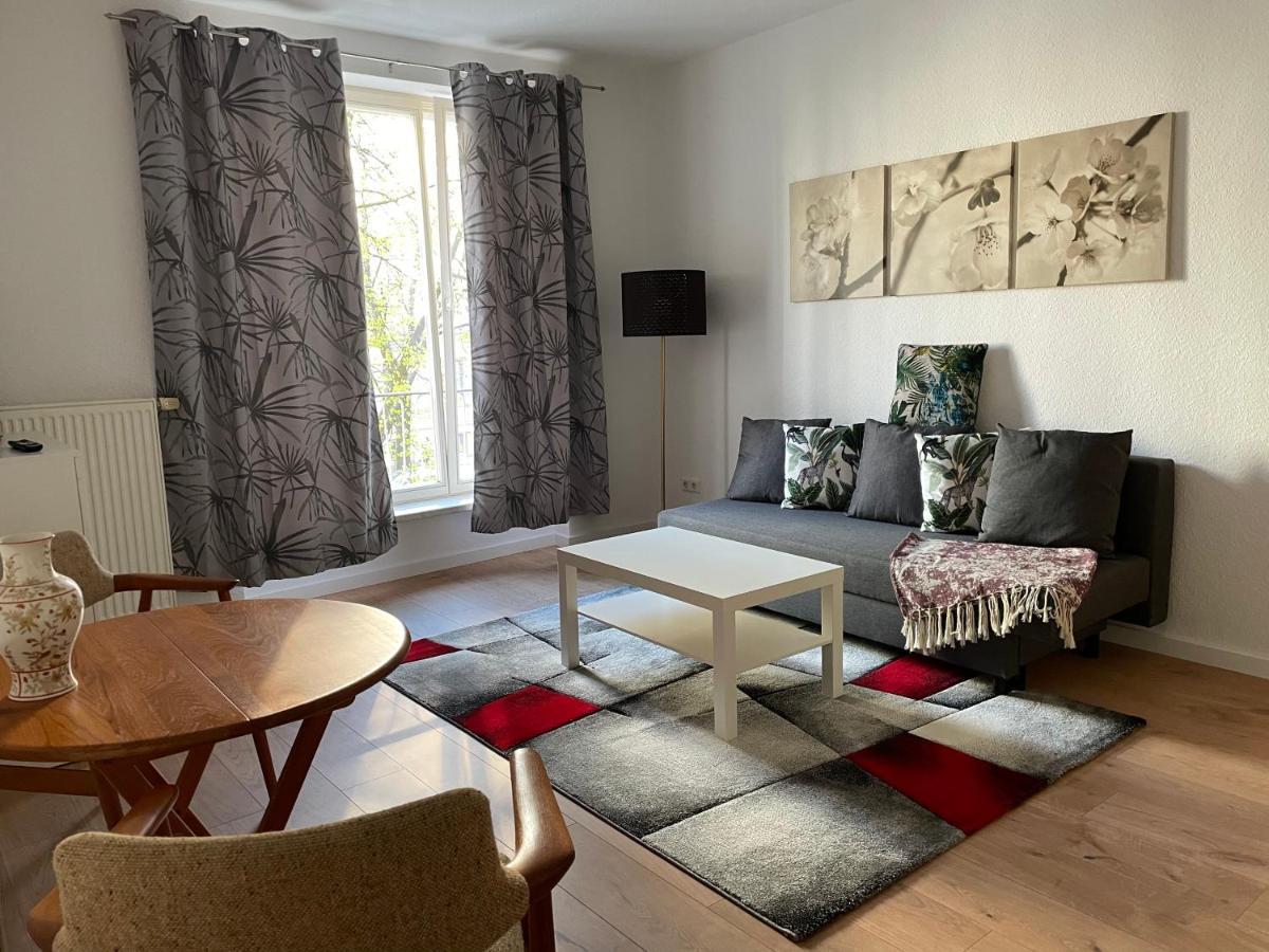 Suenos Apartment Magdeburg Bagian luar foto